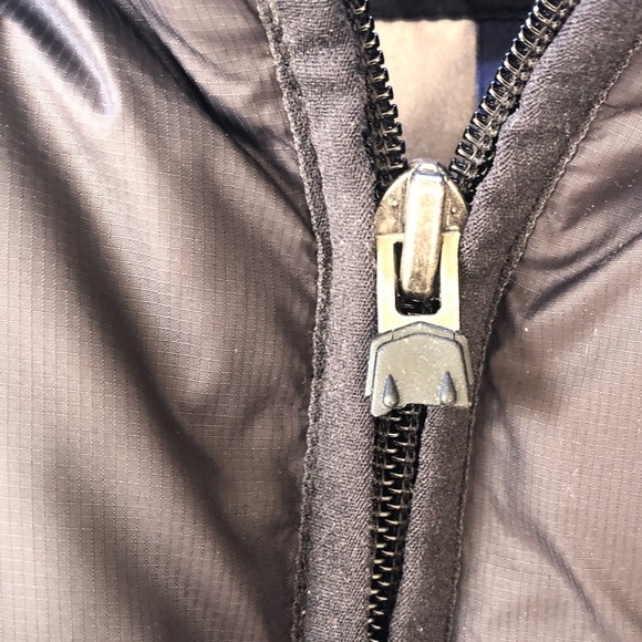 Gap Black Quilted Down Filled Full Zip 5 Pocket Vest Size L - Picture 14 of 14